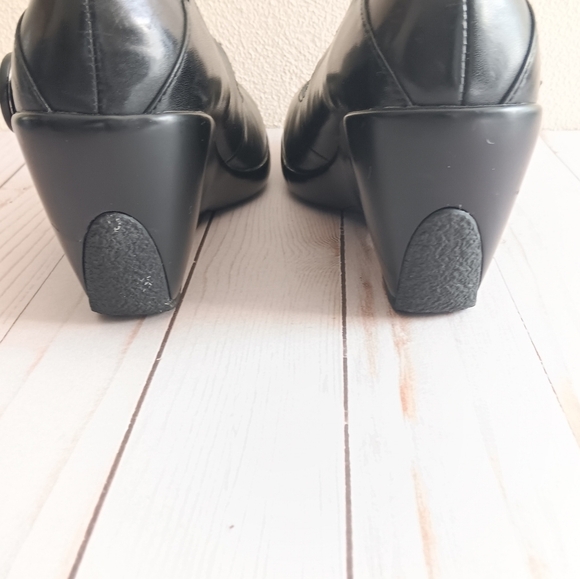 Underfoot| Black Leather Mary Jane Wedge Heel Sz 9 Comfort Minimal Professional main image 2